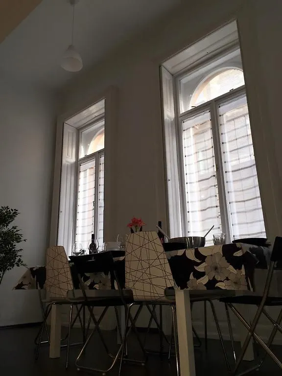 Kodaly Art Apartment Budapest