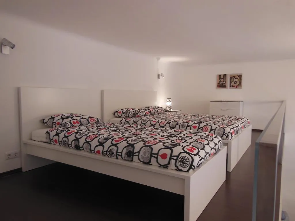 Kodaly Art Apartment Budapest