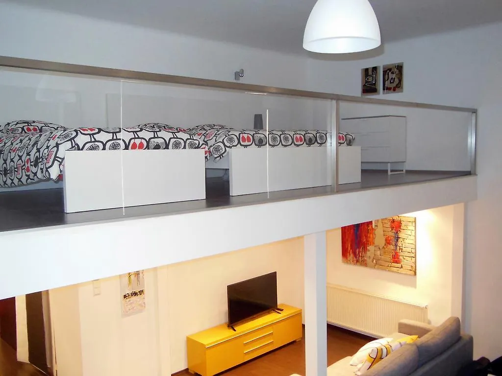 בודפשט Kodaly Art Apartment